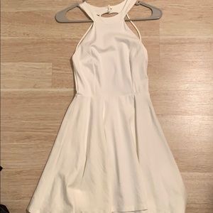 White lulu’s dress